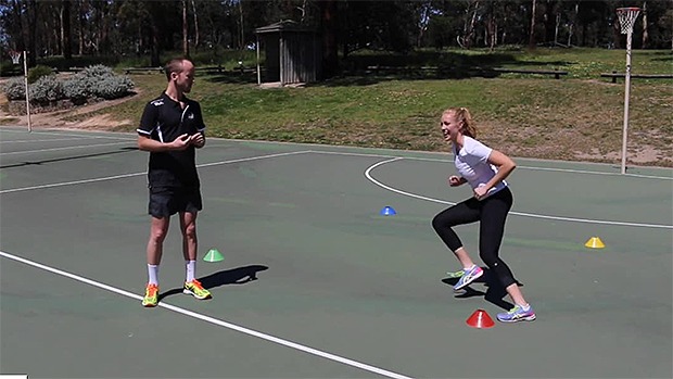 Training Different types of footwork in netball You must look