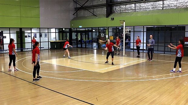 Netball coaching drill cross drop roll team