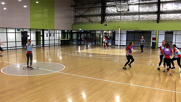 Overload screen centre pass netball coaching coach drill video