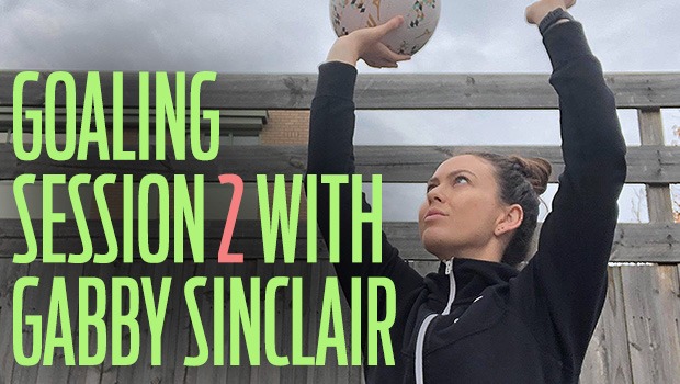 Gabby Sinclair goaling netball